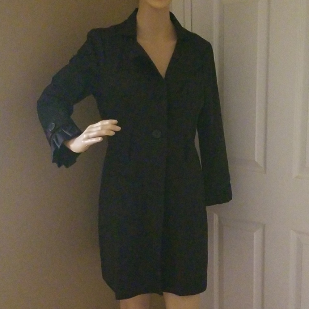 Coat - Picture 2 of 3